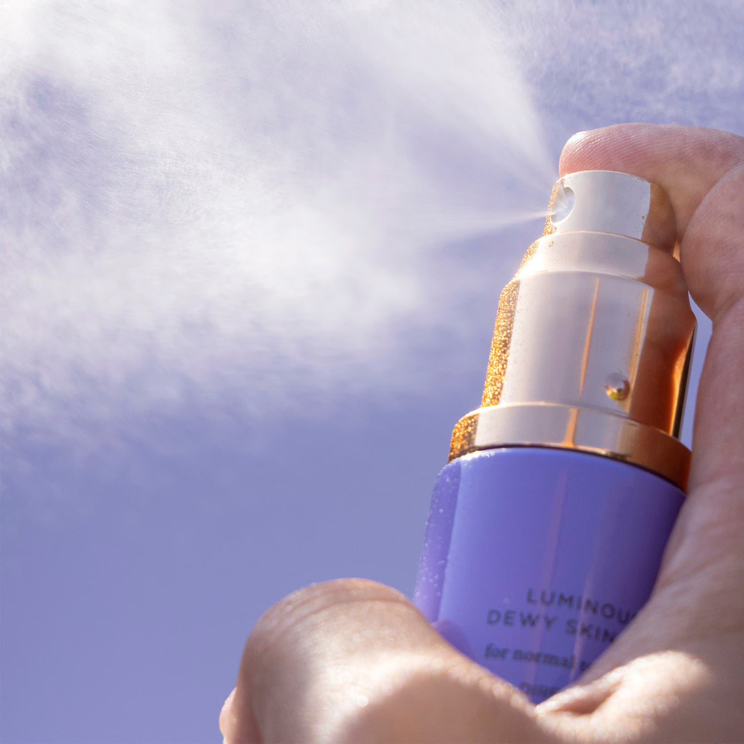 Luminous Dewy Skin Mist - Bruma Luminosa Refrescante